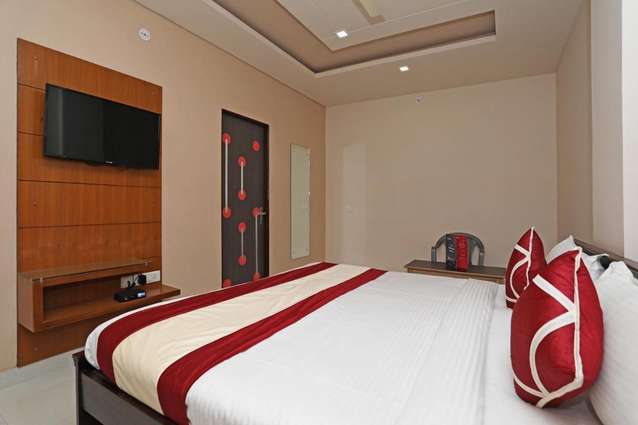 Collection O 10249 Hotel Gurukripa Jaipur Buitenkant foto
